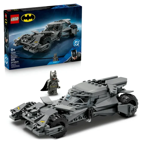LEGO Super Heroes 76331 Batman v Superman™ Batmobile™ (1)